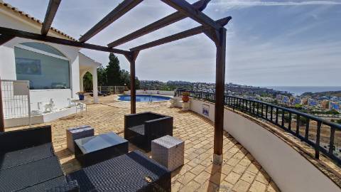 Moradia Isolada T6 em Cerro d'Águia - Albufeira