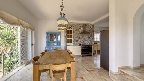 Moradia Isolada T6 em Cerro d'Águia - Albufeira