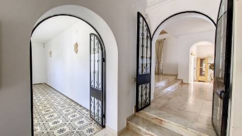 Moradia Isolada T6 em Cerro d'Águia - Albufeira