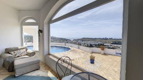 Moradia Isolada T6 em Cerro d'Águia - Albufeira