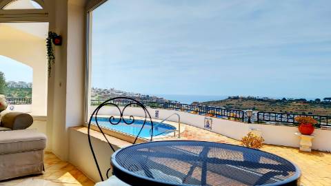 Moradia Isolada T6 em Cerro d'Águia - Albufeira