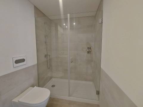 Moradia T2 em Gaia junto ao Douro