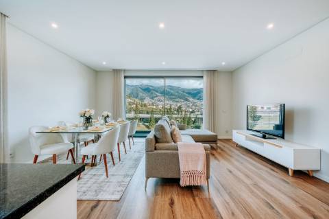 Apartamento T2 em São Martinho no Funchal