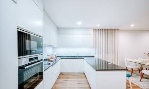 Apartamento T2 em São Martinho no Funchal