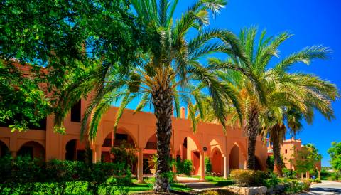 Moradia T5 de luxo em empreendimento premiado