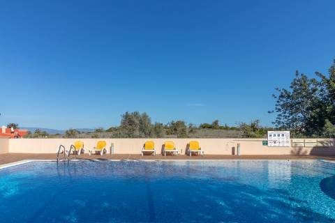 Apartamento T2 em empreendimento de golfe