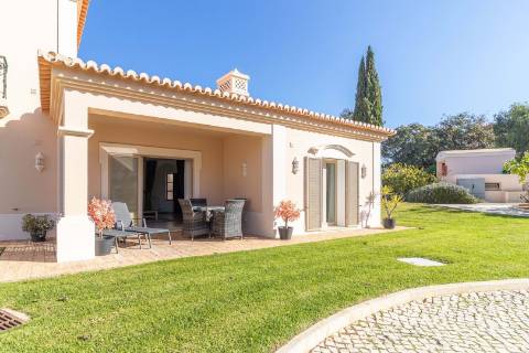 Apartamento T2 em empreendimento de golfe