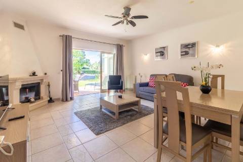 Apartamento T2 em empreendimento de golfe