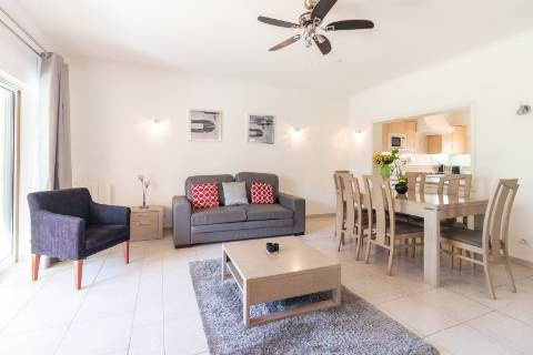 Apartamento T2 em empreendimento de golfe