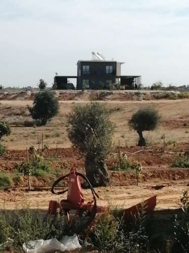 Quinta com produção agrícola ativa e projeto de turismo rural