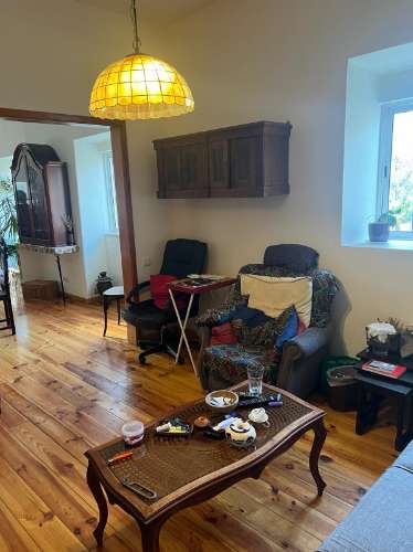 Moradia Terrea com 2 Quartos e 2 apartamentos, T2 e T1 com entradas independentes em zona Calma de Paderne