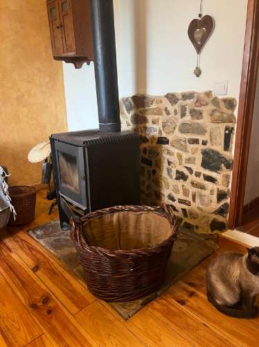 Moradia Terrea com 2 Quartos e 2 apartamentos, T2 e T1 com entradas independentes em zona Calma de Paderne