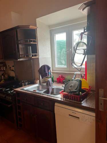 Moradia Terrea com 2 Quartos e 2 apartamentos, T2 e T1 com entradas independentes em zona Calma de Paderne