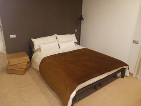 Moradia T4 remodelada, em zona premium do Porto.