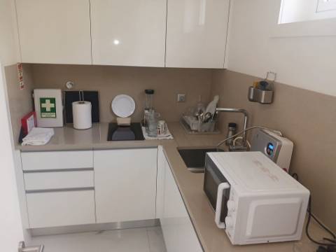 Moradia T4 remodelada, em zona premium do Porto.