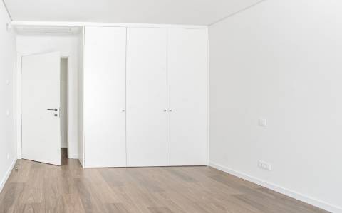 Moradia T3 c/ Excelentes acabamentos, piscina e vista Mar