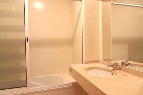 Moradia T3+1 em Condomínio Fechado nas Virtudes