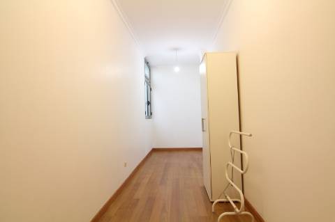 Moradia T3+1 em Condomínio Fechado nas Virtudes