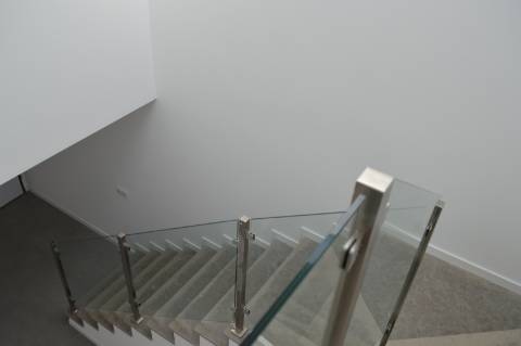 Moradia T3, em nova urbanização em Olhão, em zona tranquila perto de todos os serviços e acessos.