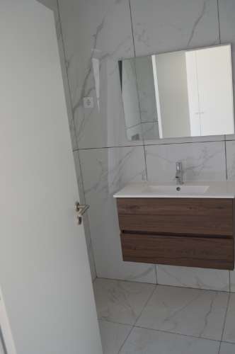 Moradia T3, em nova urbanização em Olhão, em zona tranquila perto de todos os serviços e acessos.