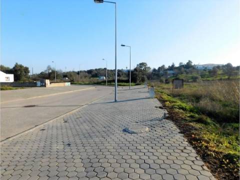 Lotes de terreno urbano, no Parchal, Lagoa