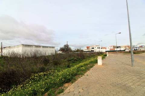 Lotes de terreno urbano, no Parchal, Lagoa