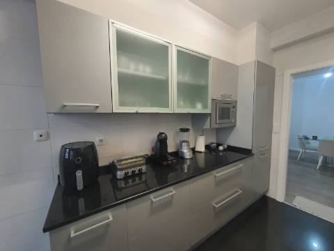 Apartamento de Luxo T2+1 em São Martinho