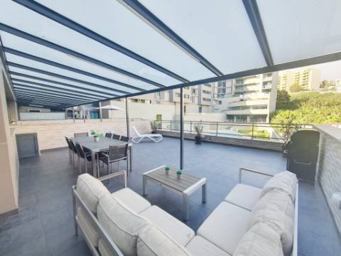 Apartamento de Luxo T2+1 em São Martinho