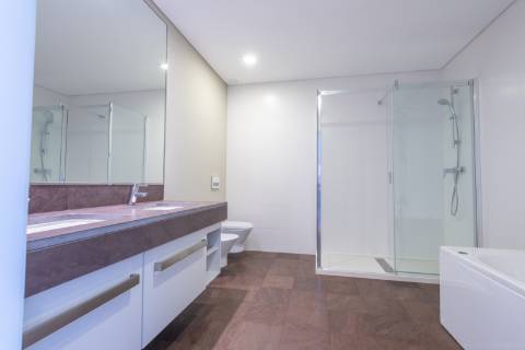Apartamento T2 de Luxo na Estrada Monumental - Funchal