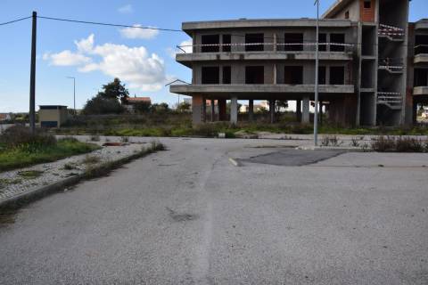 Terreno com projeto aprovado para loteamento nas Ferreiras, Albufeira