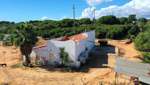 Terreno com projeto aprovado em Quarteira
