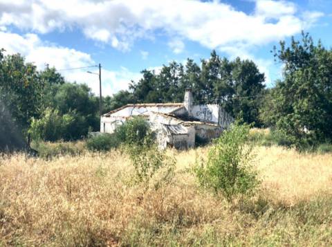 Terreno para construção em Almancil