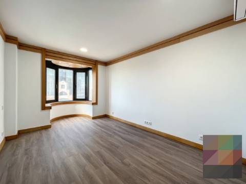 Apartamento T3 em Lisboa