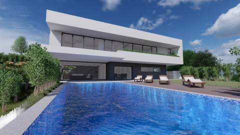 TERRENO NA 1ªFASE NO BELAS CLUBE CAMPO SOBRE O LAGO E VISTA PARA O GOLF E CLUB-HOUSE.