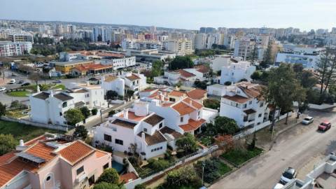 Apartamento T4 Novo em Portimão