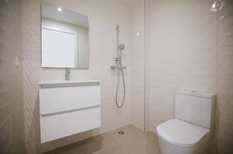 Moradia geminada T3 , perto da praia.