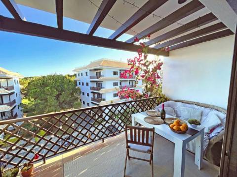 Apartamento T2 no Pine Sun Park , Albufeira