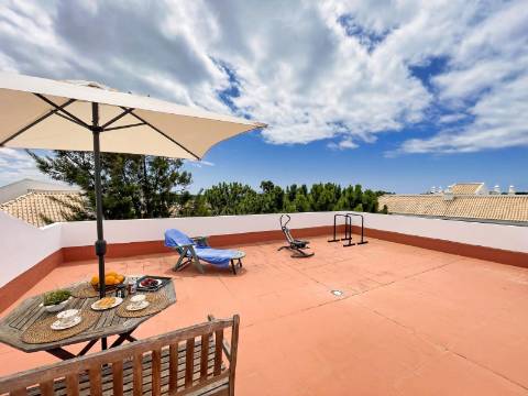 Apartamento T2 no Pine Sun Park , Albufeira