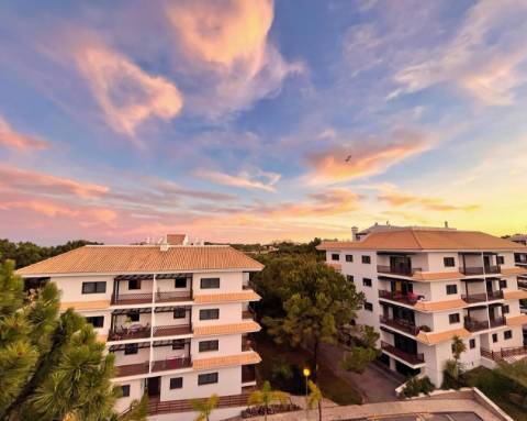 Apartamento T2 no Pine Sun Park , Albufeira