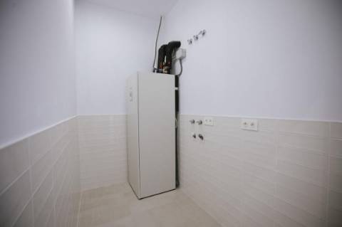 Moradia em banda T4 , perto da praia.