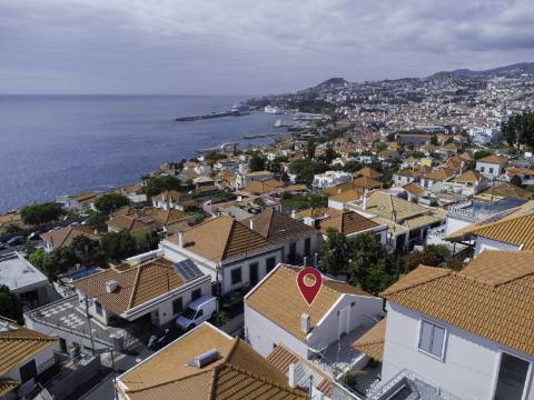 Fantástica Moradia T3 em Santa Maria Maior - Funchal