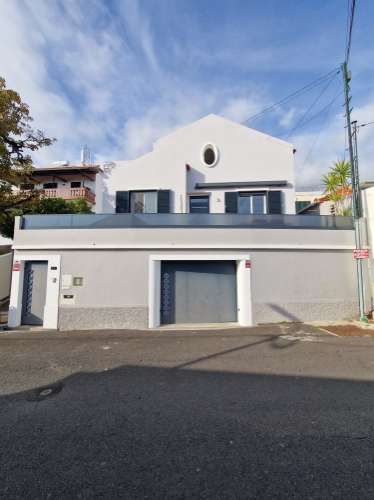 Fantástica Moradia T3 em Santa Maria Maior - Funchal