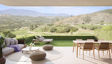 Moradia em banda T2, junto da praia.