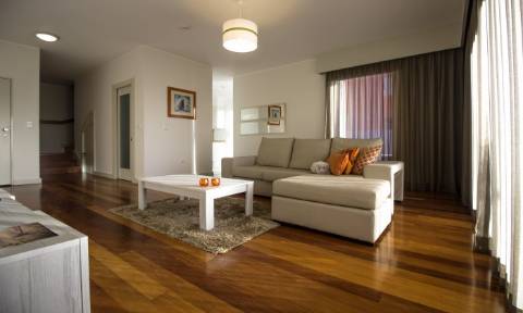 Moradia Geminada T3 com Piscina no Arco da Calheta - Madeira