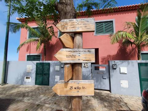 Moradia Geminada T3 com Piscina no Arco da Calheta - Madeira