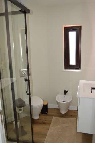 Moradia Isolada T4 totalmente remodelada e equipada com piscina aquecida, jardim zona calma de Vilamoura