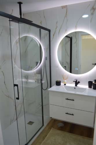 Moradia Isolada T4 totalmente remodelada e equipada com piscina aquecida, jardim zona calma de Vilamoura