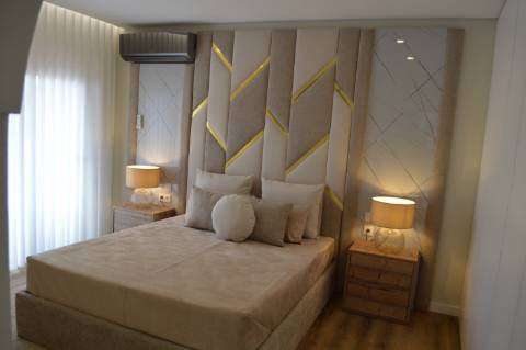 Moradia Isolada T4 totalmente remodelada e equipada com piscina aquecida, jardim zona calma de Vilamoura