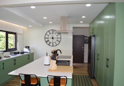 Moradia Isolada T4 totalmente remodelada e equipada com piscina aquecida, jardim zona calma de Vilamoura