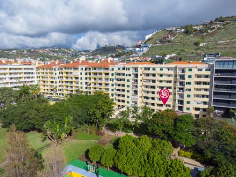 Apartamento T3 para venda na Ajuda, São Martinho